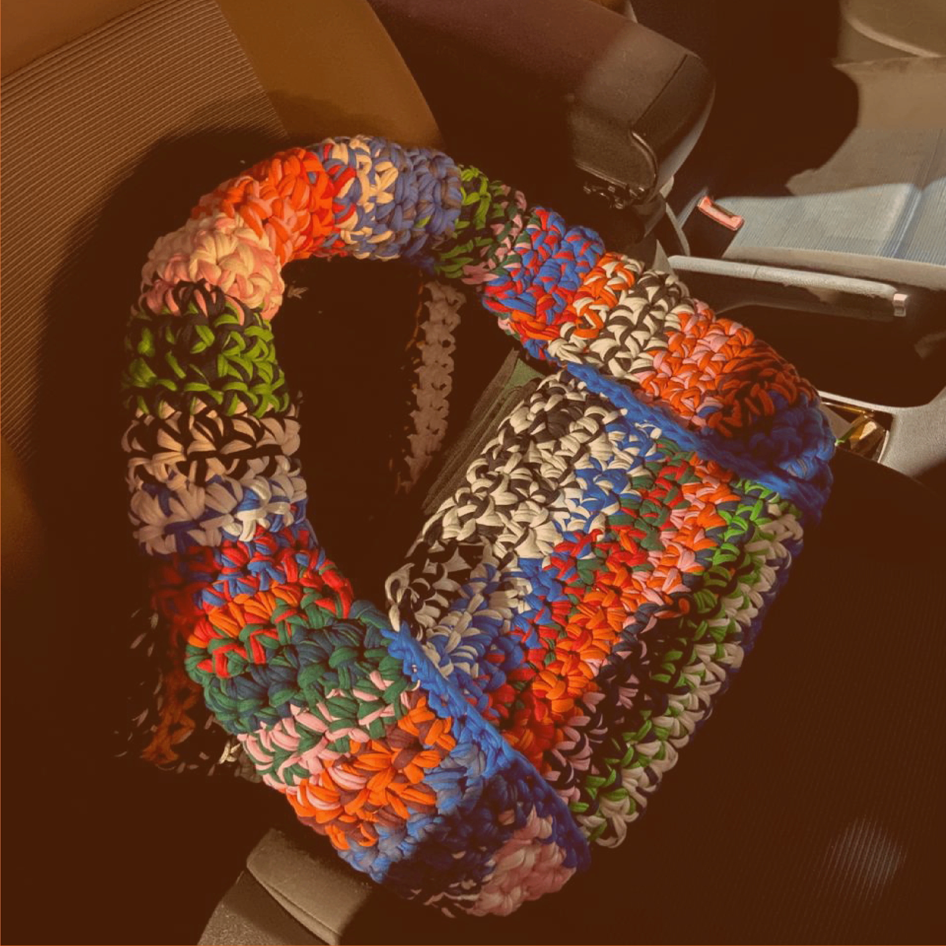 Knot — handmade crochet bag in context
